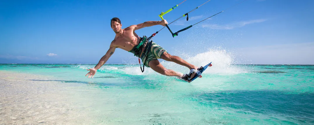 Windsurfing and kitesurfing